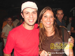 Noite de balada no Espaço Urbano Noite de balada no Espaço Urbano