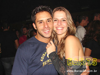 Noite de balada no Espaço Urbano Noite de balada no Espaço Urbano