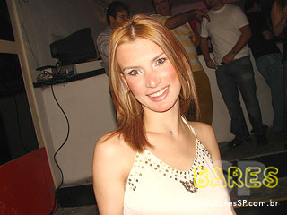 Noite de balada no Espaço Urbano Noite de balada no Espaço Urbano