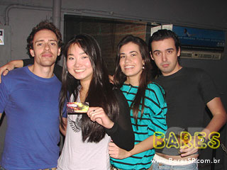 Sexta feira animada na Vogue Lounge Sexta feira animada na Vogue Lounge