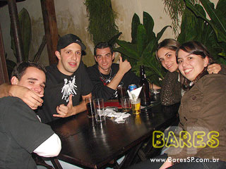 Noite de sábado no Bendita Gelada Noite de sábado no Bendita Gelada