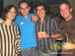 Sábado agitado no Chateau Sábado agitado no Chateau