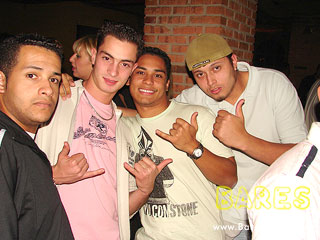 Grupos Tirando Onda, Pedindo Bis e Os Kafas no Farol da Ilha Grupos Tirando Onda, Pedindo Bis e Os Kafas no Farol da Ilha