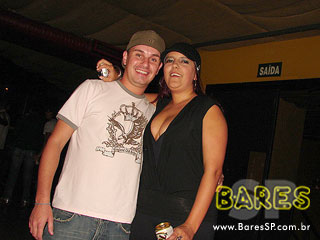 Grupos Tirando Onda, Pedindo Bis e Os Kafas no Farol da Ilha Grupos Tirando Onda, Pedindo Bis e Os Kafas no Farol da Ilha