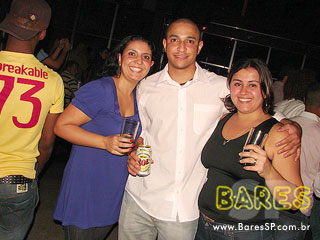 Grupos Tirando Onda, Pedindo Bis e Os Kafas no Farol da Ilha Grupos Tirando Onda, Pedindo Bis e Os Kafas no Farol da Ilha