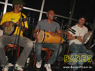 Grupos Tirando Onda, Pedindo Bis e Os Kafas no Farol da Ilha Grupos Tirando Onda, Pedindo Bis e Os Kafas no Farol da Ilha