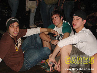 Rockfest com a banda Rufio na Via Funchal Rockfest com a banda Rufio na Via Funchal