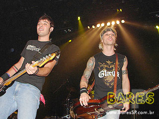 Rockfest com a banda Rufio na Via Funchal Rockfest com a banda Rufio na Via Funchal