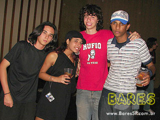 Rockfest com a banda Rufio na Via Funchal Rockfest com a banda Rufio na Via Funchal