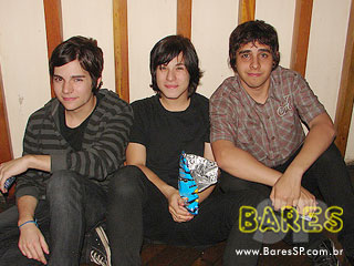 Rockfest com a banda Rufio na Via Funchal Rockfest com a banda Rufio na Via Funchal