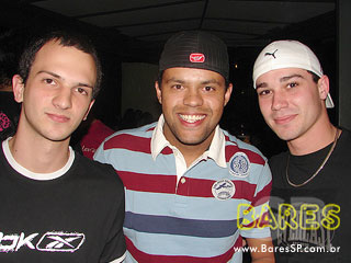 Sábado com Bia e Raquel no Bar Camará Sábado com Bia e Raquel no Bar Camará