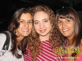 Sábado com Bia e Raquel no Bar Camará Sábado com Bia e Raquel no Bar Camará