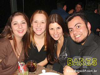 Sábado com Bia e Raquel no Bar Camará Sábado com Bia e Raquel no Bar Camará