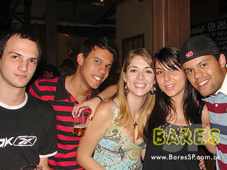 Sábado com Bia e Raquel no Bar Camará Sábado com Bia e Raquel no Bar Camará