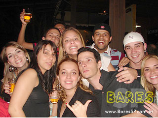 Sábado com Bia e Raquel no Bar Camará Sábado com Bia e Raquel no Bar Camará