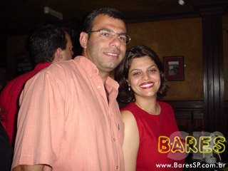 Sábado no Corcoran s Pub Sábado no Corcoran s Pub