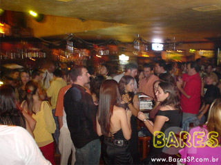 Sábado no Corcoran s Pub Sábado no Corcoran s Pub