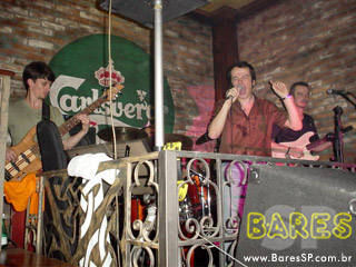 Sábado no Corcoran s Pub Sábado no Corcoran s Pub