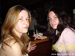 Sábado no Corcoran s Pub Sábado no Corcoran s Pub