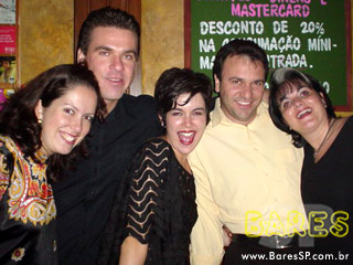 Sábado no Corcoran s Pub Sábado no Corcoran s Pub