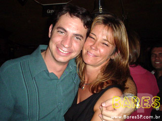 Sábado no Corcoran s Pub Sábado no Corcoran s Pub