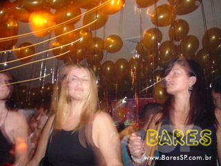 3 anos de Cheers 3 anos de Cheers