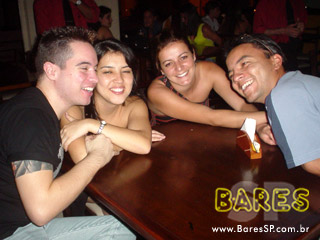 MEDiscontrolada no Bar Vivo MEDiscontrolada no Bar Vivo