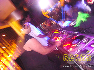 2 anos de Eletronika no Edifício Dacon 2 anos de Eletronika no Edifício Dacon