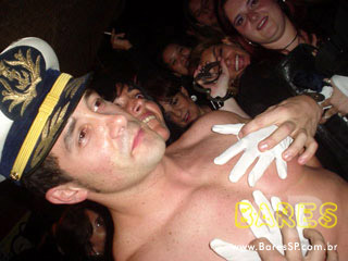 Pure Black no Vila Verde Pure Black no Vila Verde