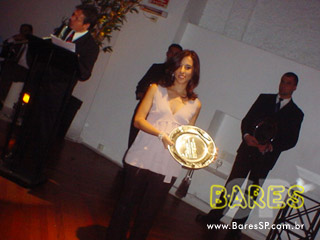 Prêmio Destaque Foodservice 2004 Nutrinews Prêmio Destaque Foodservice 2004 Nutrinews