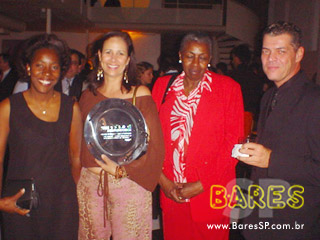 Prêmio Destaque Foodservice 2004 Nutrinews Prêmio Destaque Foodservice 2004 Nutrinews