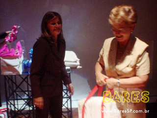 Prêmio Destaque Foodservice 2004 Nutrinews Prêmio Destaque Foodservice 2004 Nutrinews