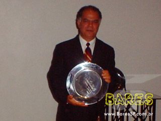 Prêmio Destaque Foodservice 2004 Nutrinews Prêmio Destaque Foodservice 2004 Nutrinews