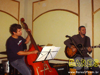 Michel Leme trio no Aquarela Bar Michel Leme trio no Aquarela Bar