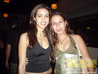 Invasão Vermelha no Bar Vivo Invasão Vermelha no Bar Vivo