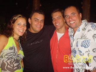 Pop rock no LUAU da VILLA Pop rock no LUAU da VILLA