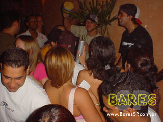 Pop rock no LUAU da VILLA Pop rock no LUAU da VILLA