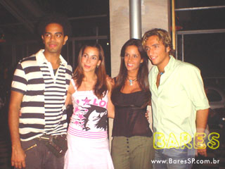 Magenta Burger Beneficente Magenta Burger Beneficente