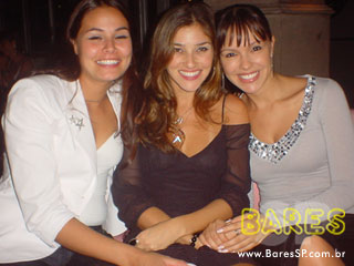 Magenta Burger Beneficente Magenta Burger Beneficente