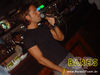 Magenta Burger Beneficente Magenta Burger Beneficente