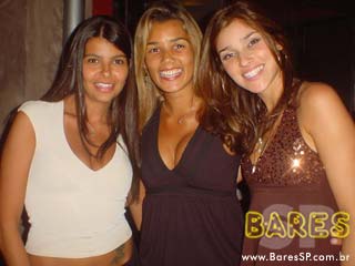 Magenta Burguer Beneficente 2 Magenta Burguer Beneficente 2