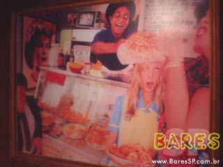 Magenta Burguer Beneficente 2 Magenta Burguer Beneficente 2