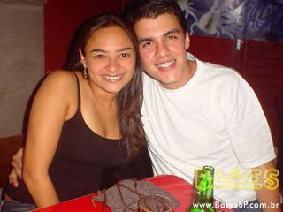 Magenta Burguer Beneficente 2 Magenta Burguer Beneficente 2