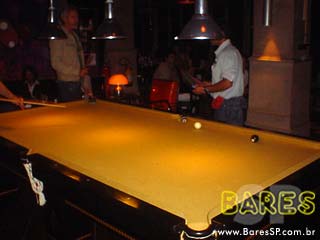 Magenta Burguer Beneficente 2 Magenta Burguer Beneficente 2