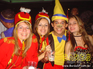 Trash Fantasie no Clube Esperia Trash Fantasie no Clube Esperia