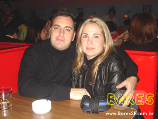 De volta aos 50´s no Clock Rock Bar De volta aos 50´s no Clock Rock Bar