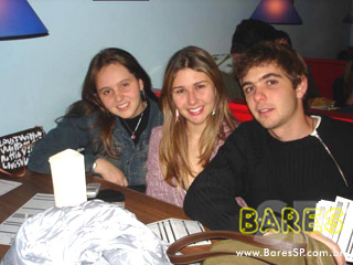 De volta aos 50´s no Clock Rock Bar De volta aos 50´s no Clock Rock Bar