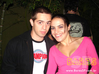 Inimigos da HP aquecem a noite no Santa Aldeia Inimigos da HP aquecem a noite no Santa Aldeia