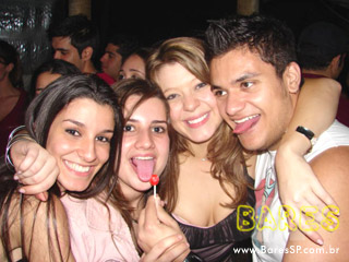 Inimigos da HP aquecem a noite no Santa Aldeia Inimigos da HP aquecem a noite no Santa Aldeia