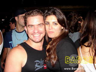 Inimigos da HP aquecem a noite no Santa Aldeia Inimigos da HP aquecem a noite no Santa Aldeia